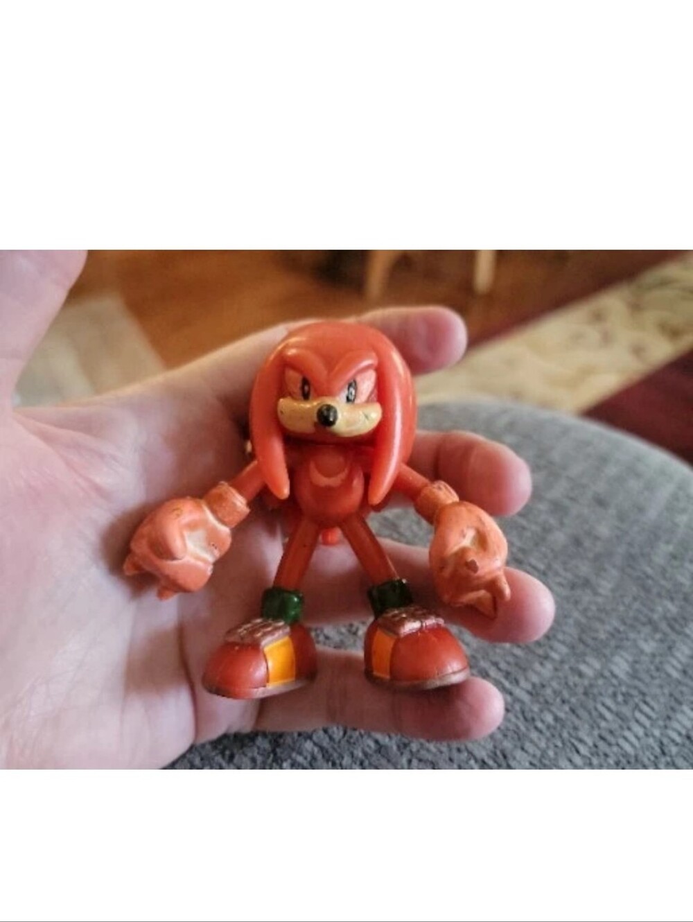 2000 Sega KNUCKLES Sonic the Hedgehog 3" Bendable Red Figure Toy